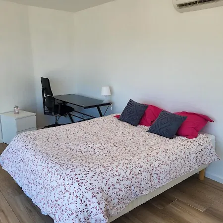 Architect-designed Villa, Overlooking Agay Bay Apartamento