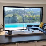 Architect-designed Villa, Overlooking Agay Bay Saint-Raphaël