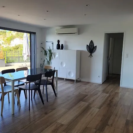Architect-designed Villa, Overlooking Agay Bay Apartman Saint-Raphaël