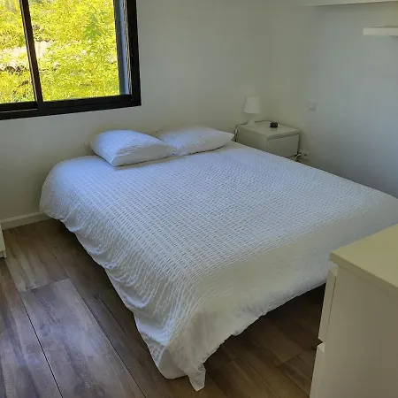 Apartment Architect-designed Villa, Overlooking Agay Bay *