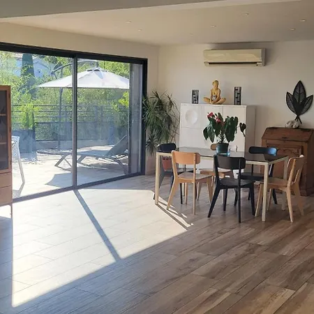 Lejlighed Architect-designed Villa, Overlooking Agay Bay Saint-Raphaël