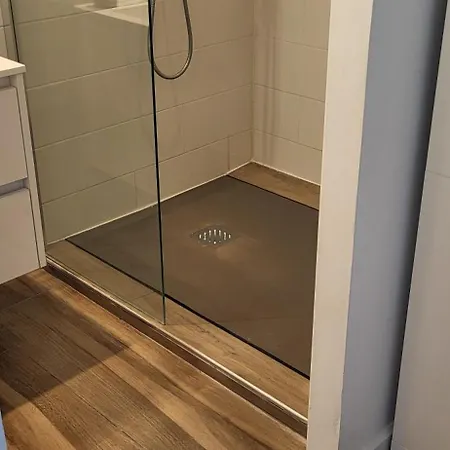 Lejlighed Architect-designed Villa, Overlooking Agay Bay *